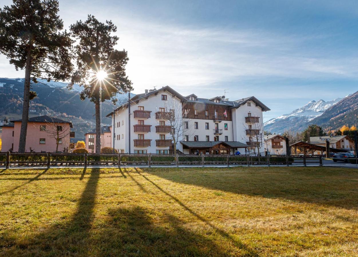 Hotel Villa Rina Bormio Luaran gambar