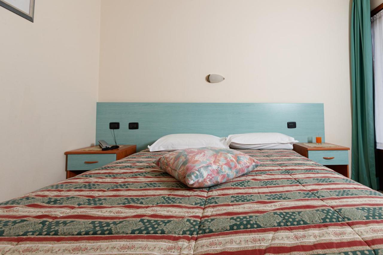 Hotel Villa Rina Bormio Luaran gambar