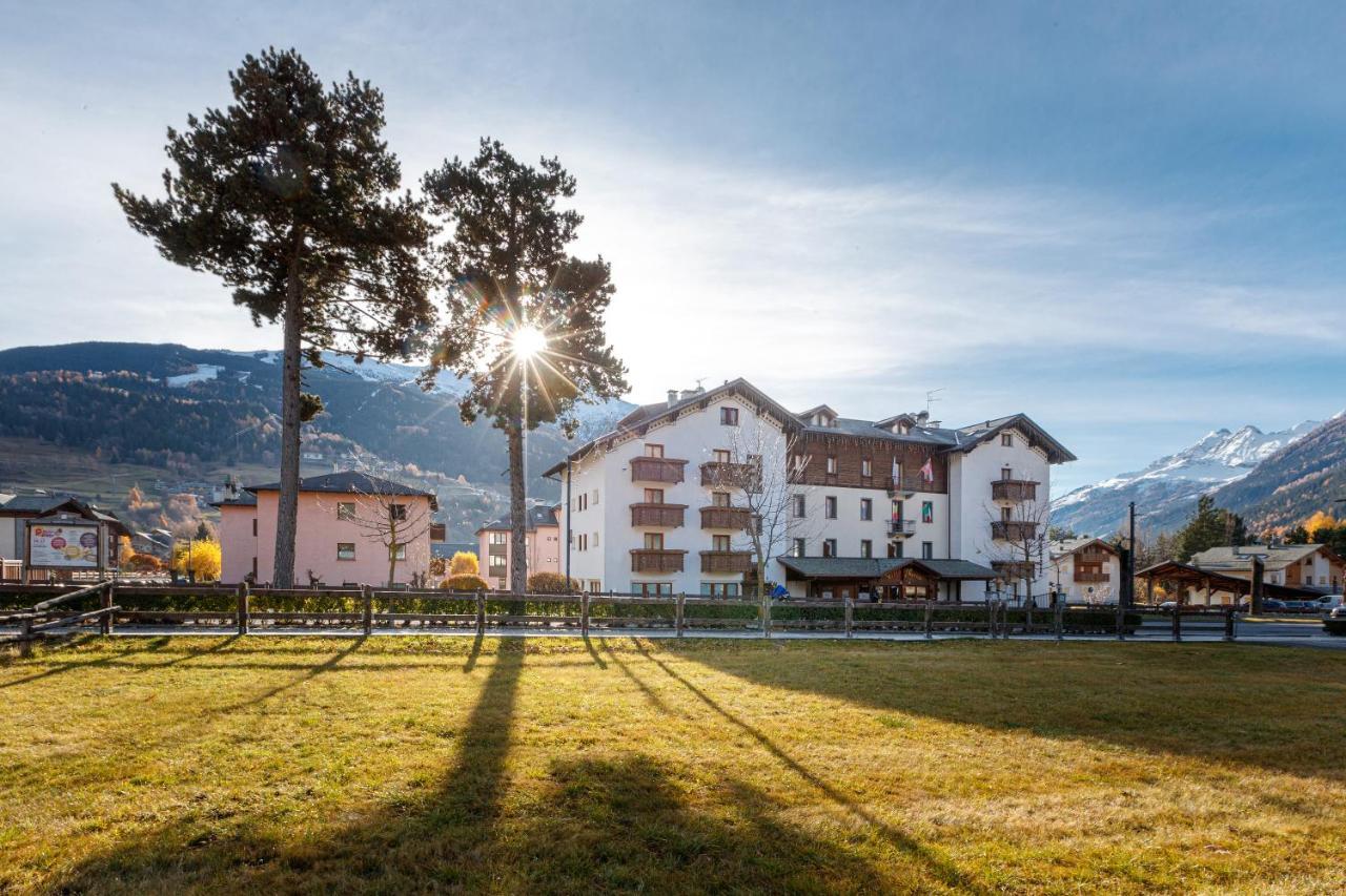 Hotel Villa Rina Bormio Luaran gambar